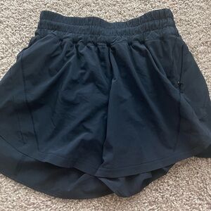 Lululemon track that short navy